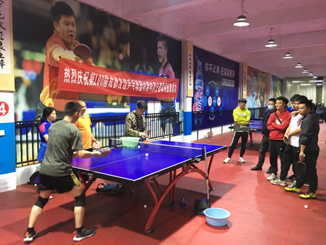 强拼搏精神 强拼搏精神