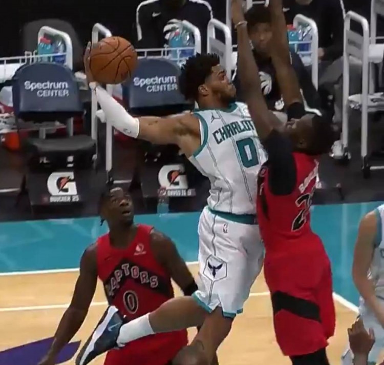 截击干脆利 截击干脆利