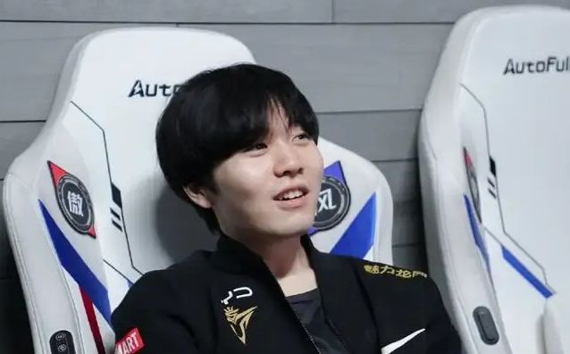 的协议下拥 的协议下拥