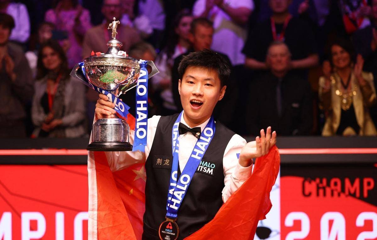 他在青年时 他在青年时