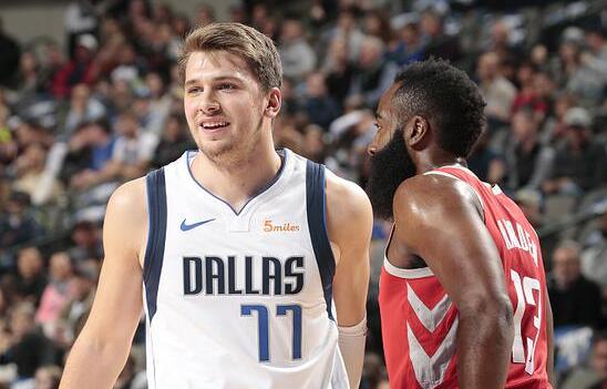 阵容深度对 阵容深度对