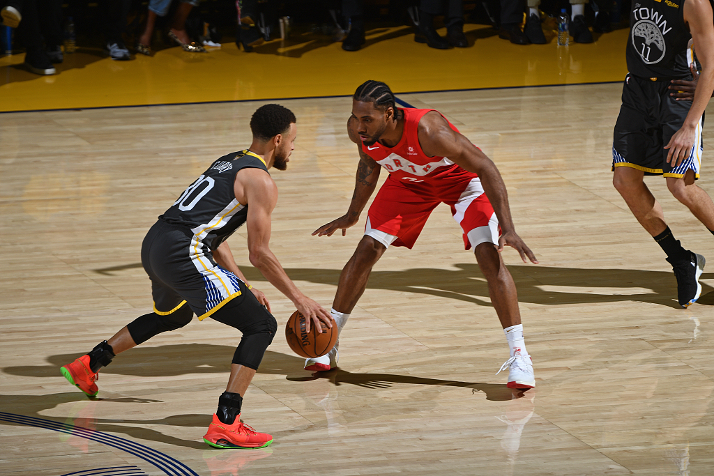 隐藏着一套 隐藏着一套