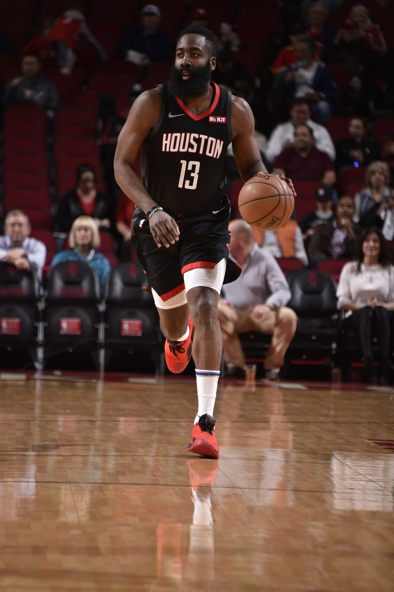 动点上显得 动点上显得